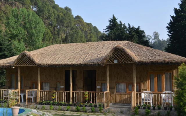 Foxoso Misty Oaks Resort, Bhowali