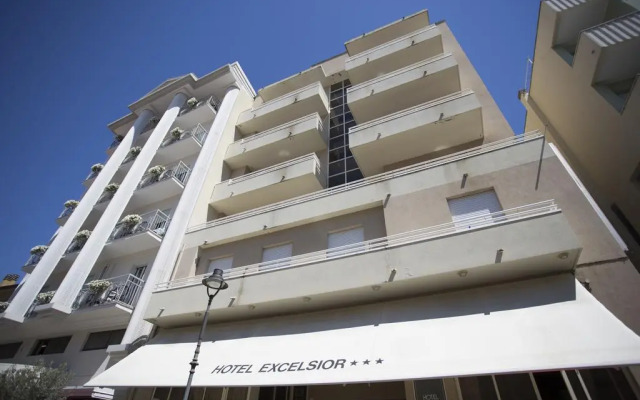 Hotel Excelsior