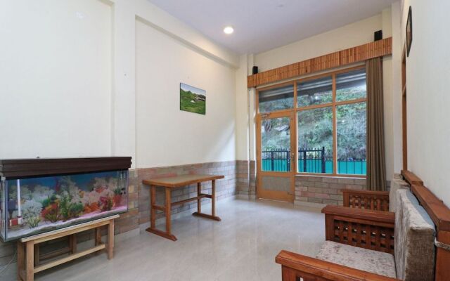 Oyo 23570 Hotel New Tashila