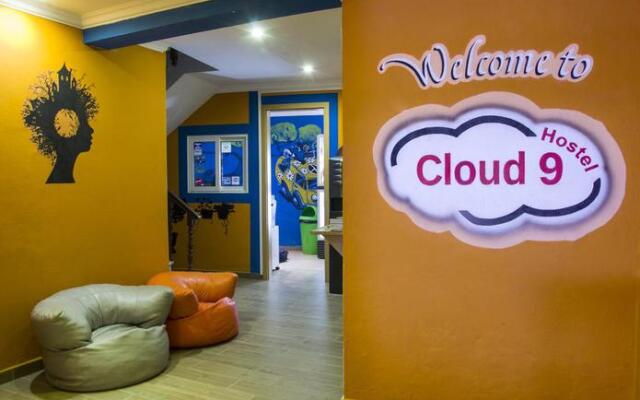 Cloud 9 Hostel