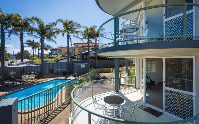 The Palms Apartments