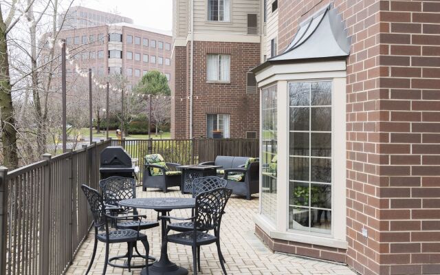 Staybridge Suites Chicago-Oakbrook Terrace by IHG