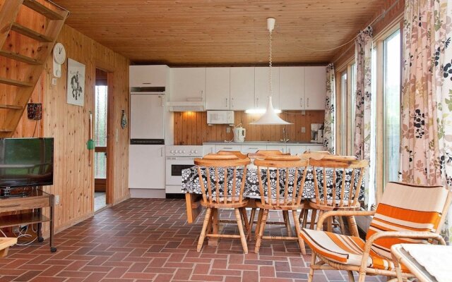 6 Person Holiday Home in Store Fuglede