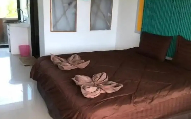 Petpumok Wangnamkhiao Hotel