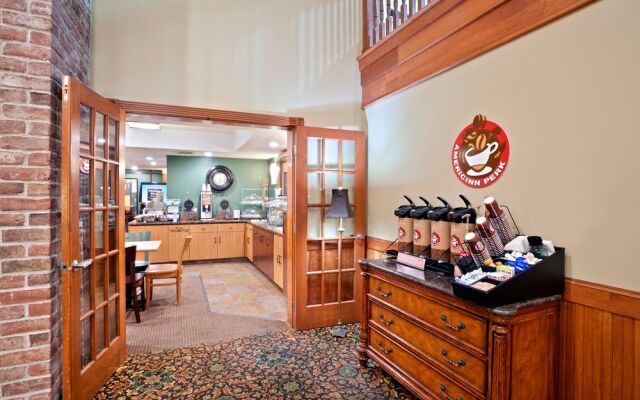 AmericInn Chanhassen