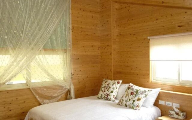 Annong River Bed and Breakfast