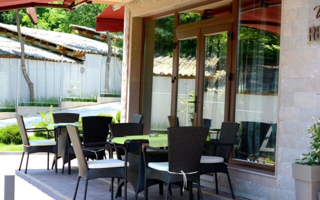 Victoriya's House