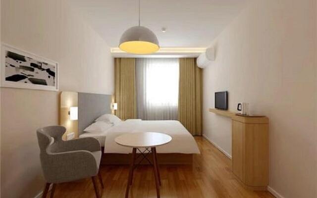 Hanting Hotel Shanghai Chuansha Xinyuan Road Pedestrian Street