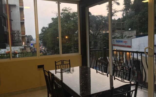Kandy City Rooms & Hostel