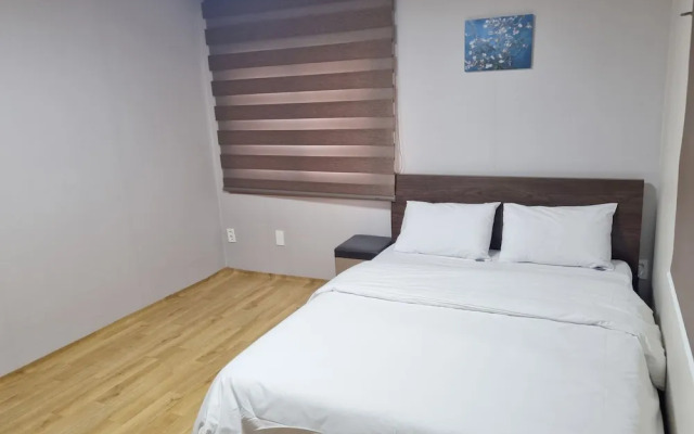 Charlie Hotel