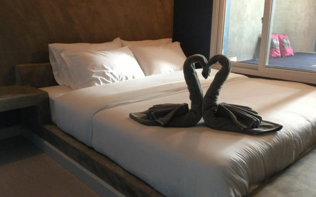 De Sea Almond Hotel Chumphon