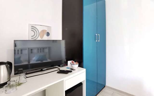 Boutique Rooms - With Pool - 1 - R101