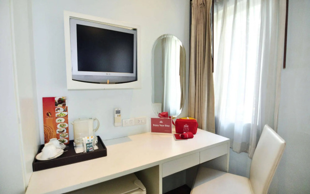 ZEN Rooms Ratchadaphisek Soi Sukruamkan