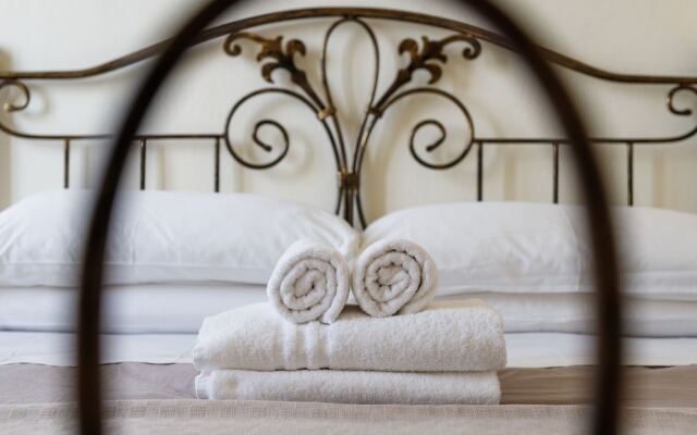 Onlyrooms IV - Sea View & Free Parking