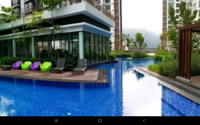 LCP 2 RELAX HAPPY HOLIDAY MIDHILLS homestay