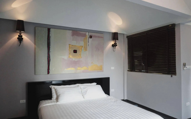 Oliving Residence