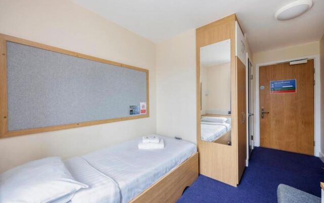 Ensuite Rooms at Westminster Hall-OXFORD - Campus Accommodation