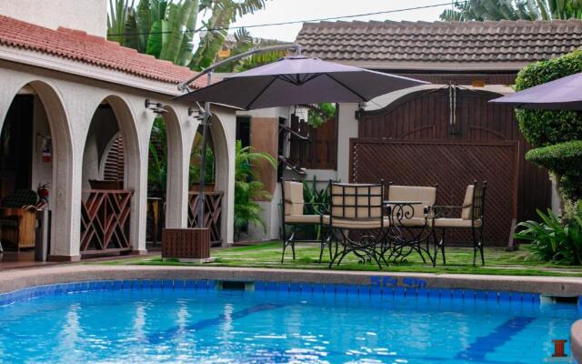 Mahogany Lodge, Cantonments