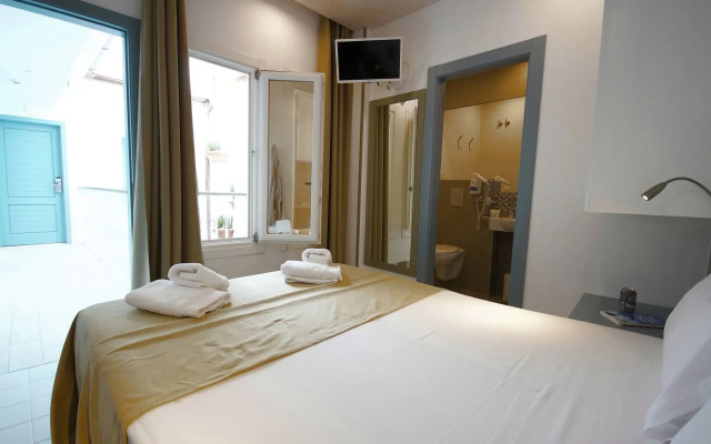 Hostal Gravina