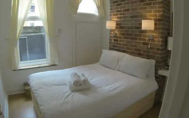Deluxe Family Suite