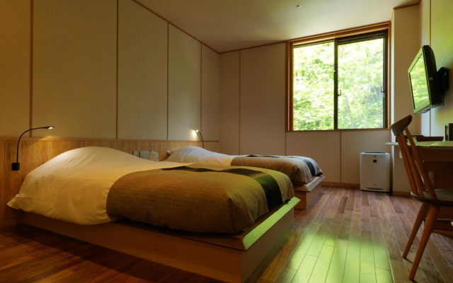 Niseko Konbu Onsen Tsuruga Besso Moku No Sho