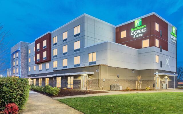 Holiday Inn Express & Suites Salem North - Keizer, an IHG Hotel