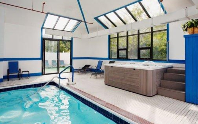Maine Evergreen Hotel, Ascend Hotel Collection