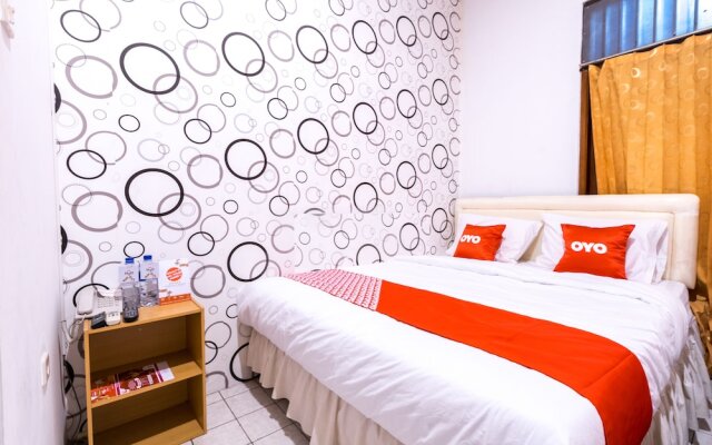 Kasmaran Guest House by OYO Rooms