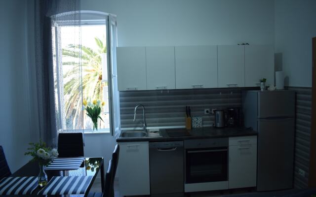 Optimist Makarska Town Center