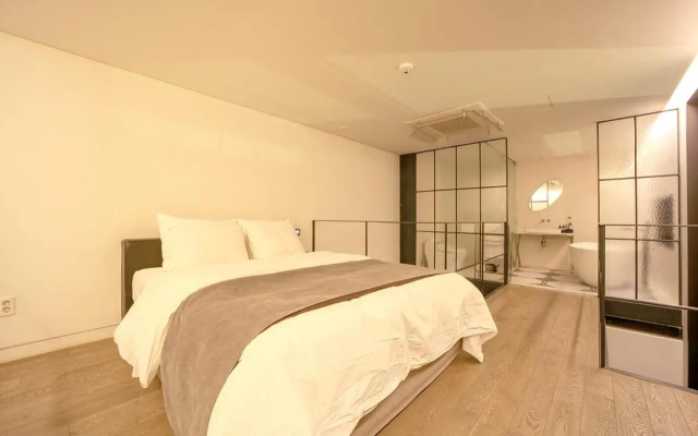 JS Boutique Hotel