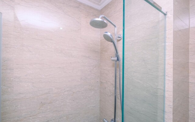 Nice And Cozy Studio At Menteng Park Apartment