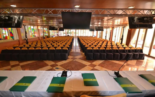 Hotel Restaurant Sol i Vi