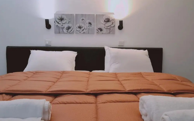 100 AN - Napa Living 38