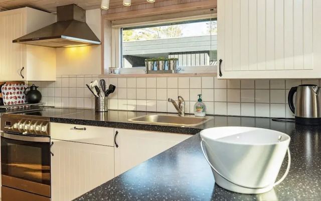 6 Person Holiday Home in Hals