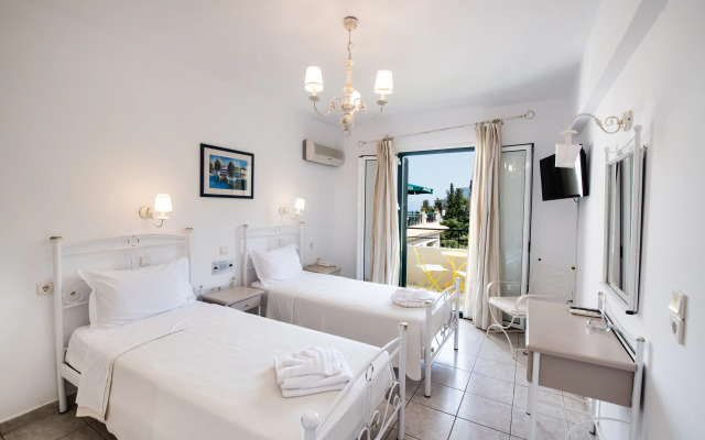 Santa Marina Hotel