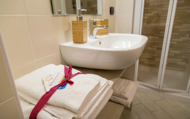 Bel Sorriso Varese - Dormire Felice Rooms & Apartments