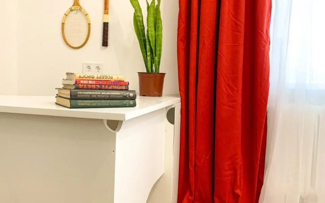 Birdie Home at Nauky metro