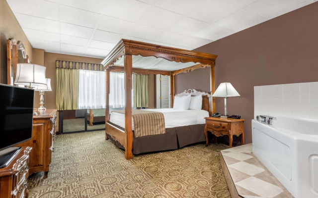 Ramada Hotel & Conference Center by Wyndham Paintsville