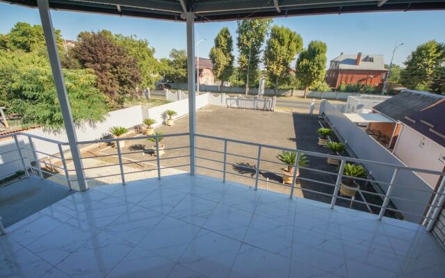 Guest House Nadezhda
