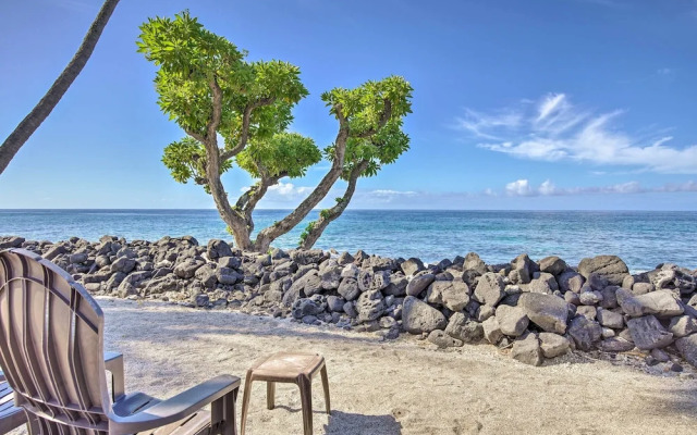 Oceanfront Kailua-kona Condo w/ Community Pool!, Kailua-Kona