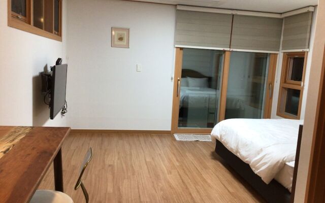 Sungsan Woori House Pension