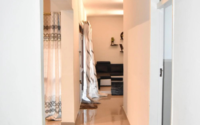 Specious Old Zamtel flats