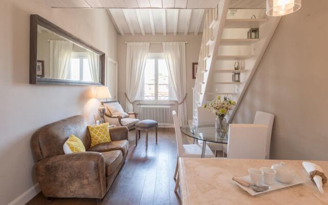 Classic Terrace Santo Spirito