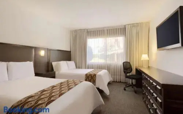 Wyndham Costa del Sol Trujillo