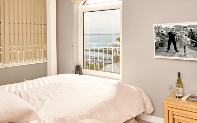 Bayfort Sea Studio in Torquay
