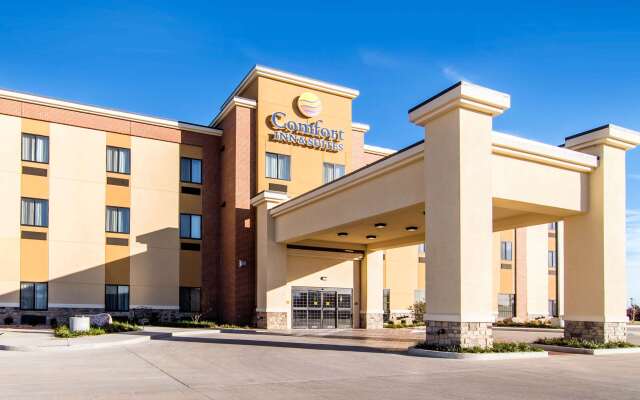 Comfort Inn & Suites Independence