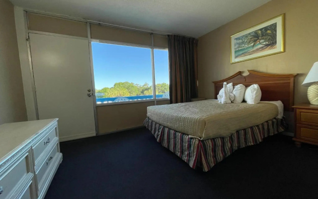 Polynesian Beach & Golf Resort