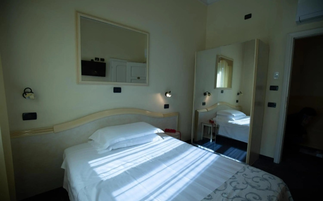 Hotel London