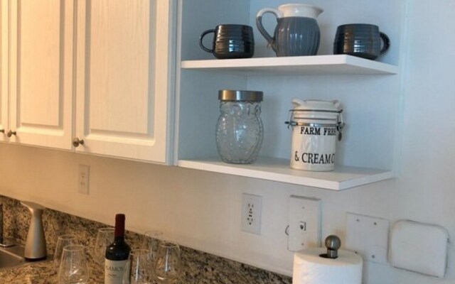 Sunny Isles 2 Bedroom