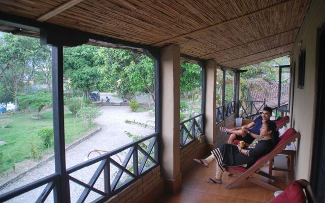 Chitwan Tiger Camp